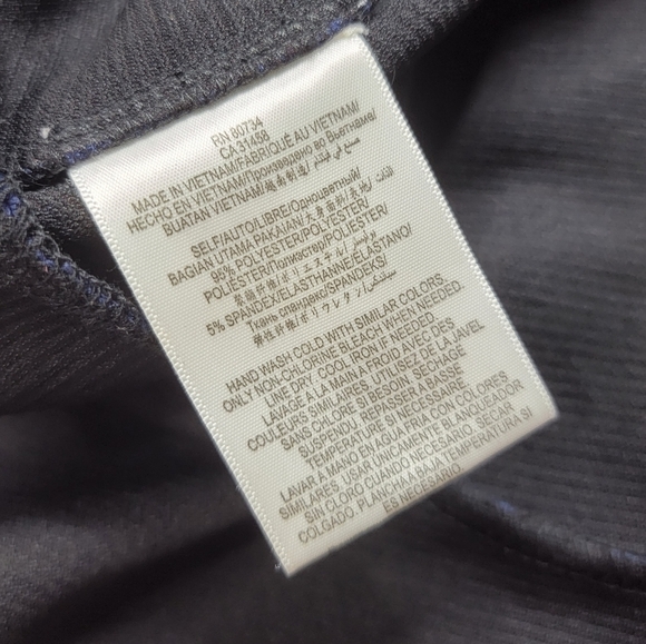 BCBGeneration Navy Combo Black Boxy Top Size M/L Ruffle Skirt Size 10 Set - Picture 13 of 13